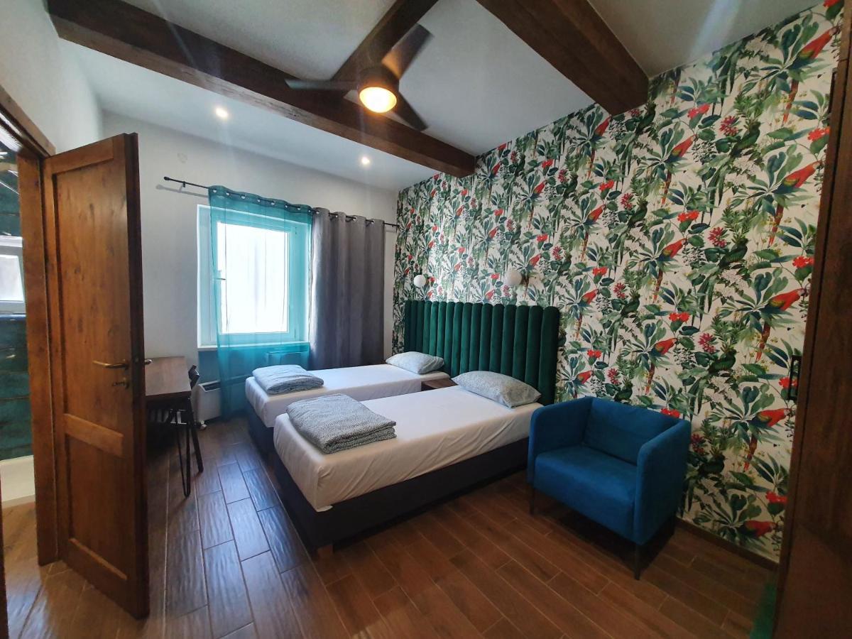 Luxurio Rooms With Baths Livorno Zewnętrze zdjęcie